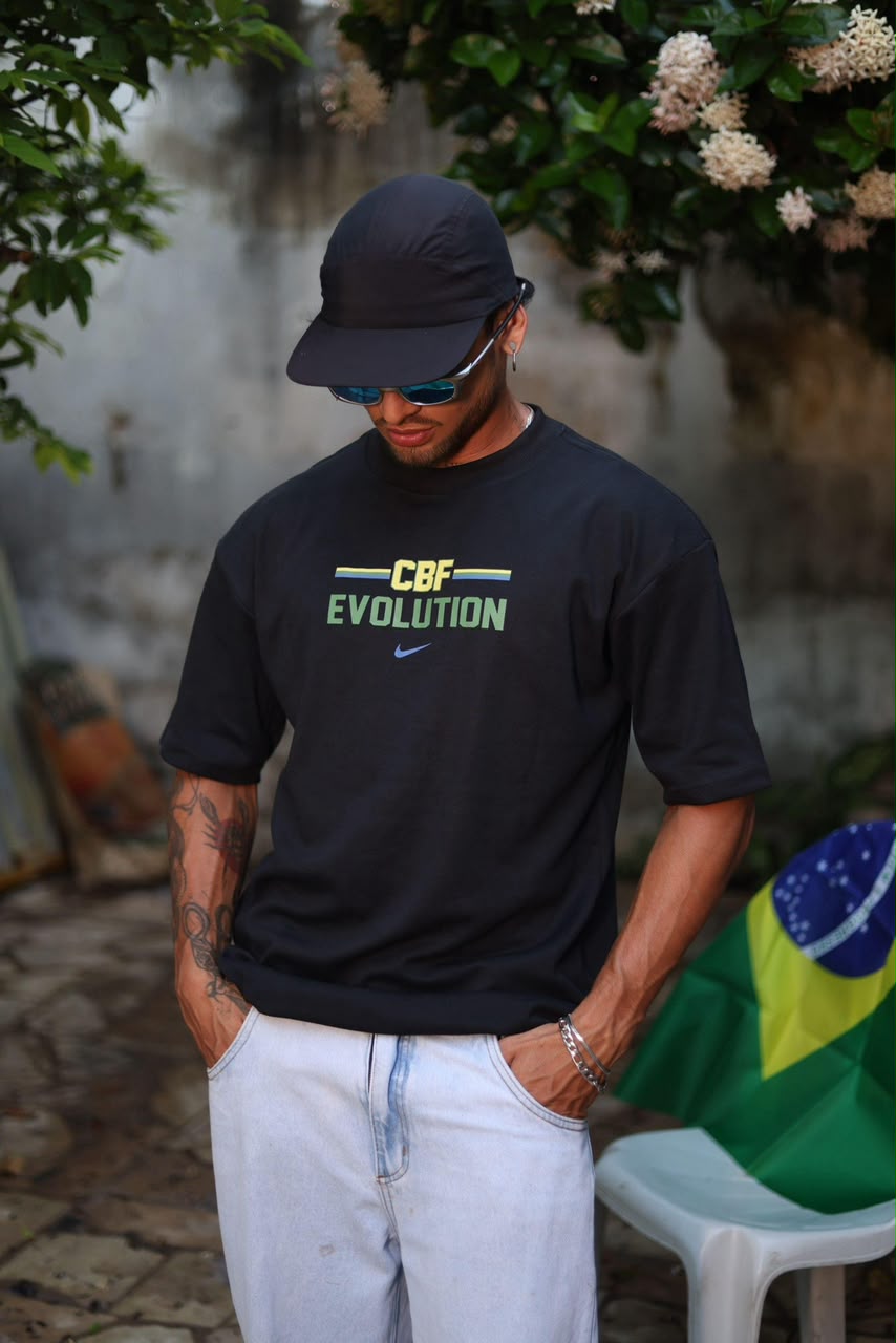 Camiseta Preta CBF Evolution